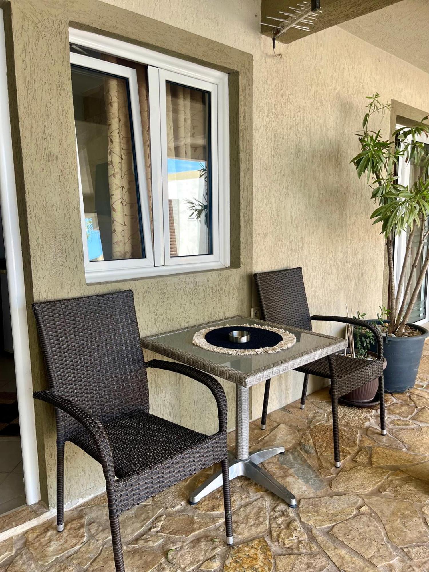 Apartments Tati Улцинь Экстерьер фото