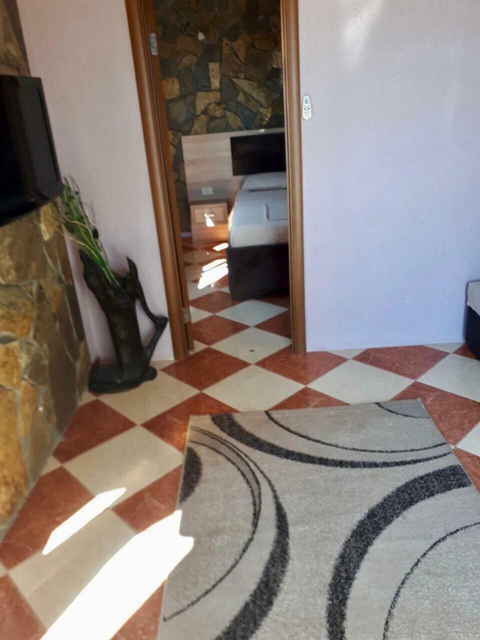 Apartments Tati Улцинь Экстерьер фото